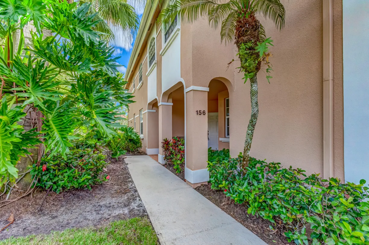South Florida Real Estate | View 156 Legendary Circle | Listing