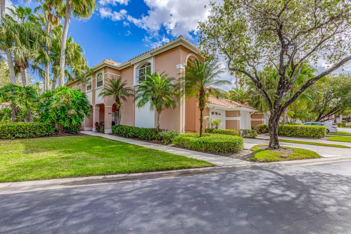 South Florida Real Estate | View 156 Legendary Circle | 3 Beds, 2 Baths