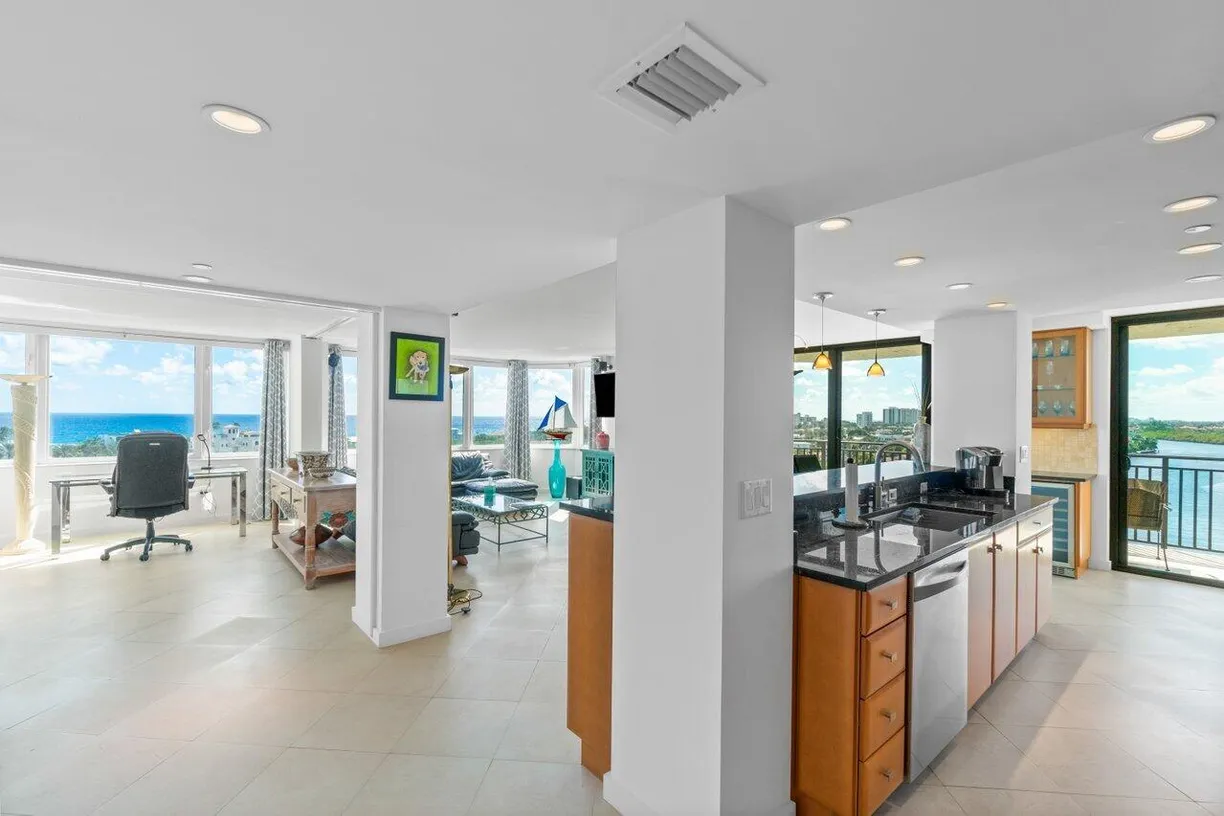 South Florida Real Estate | View 3912 S Ocean Boulevard, 1010 | Listing