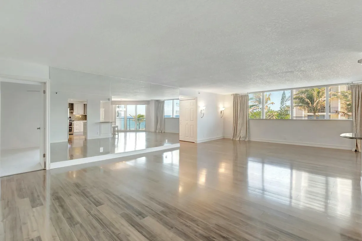 South Florida Real Estate | View 3015 S Ocean Boulevard, 1c | Listing