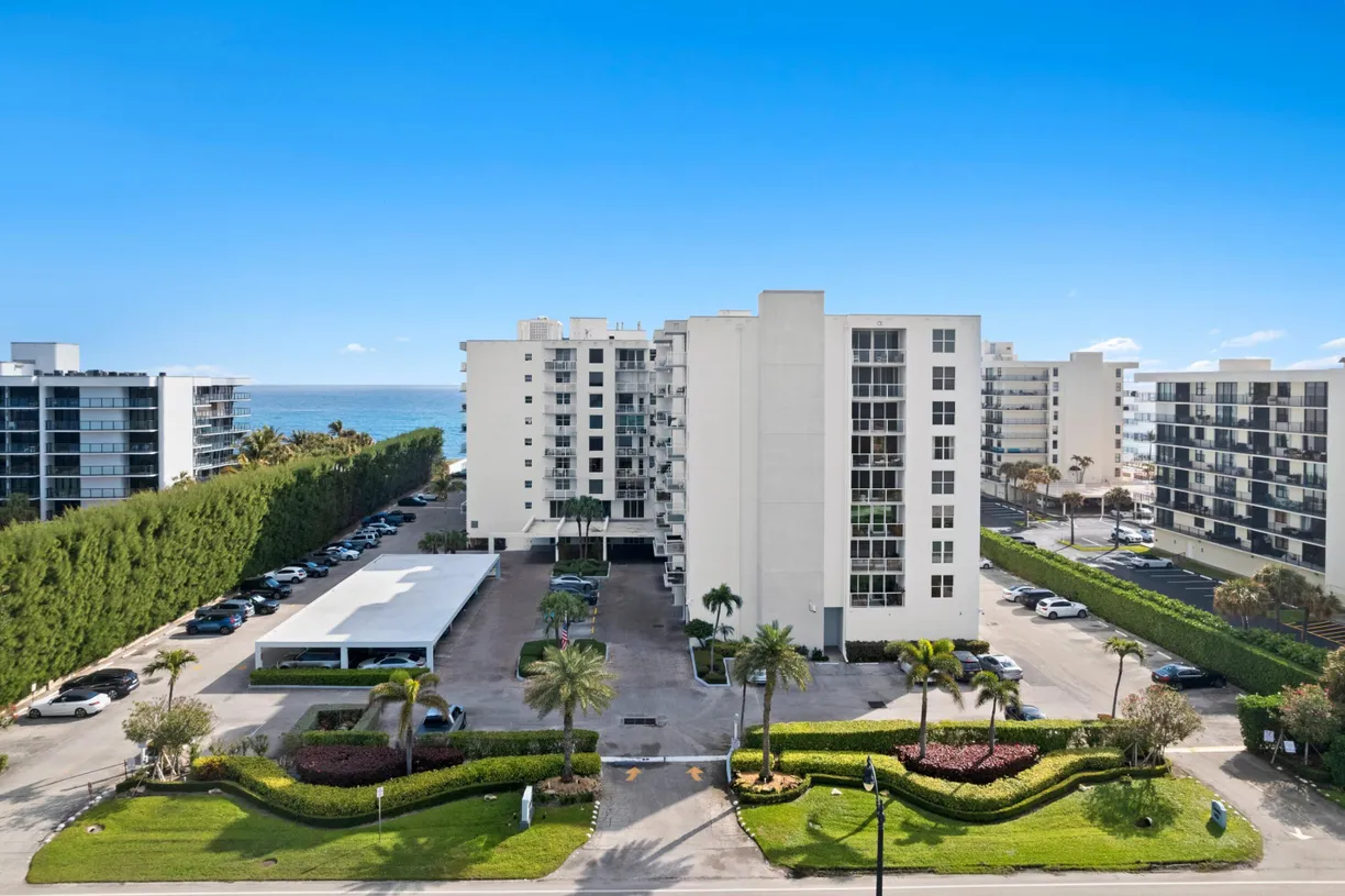 South Florida Real Estate | View 3450 S Ocean Boulevard, 4050 | 1 Bed, 1 Bath