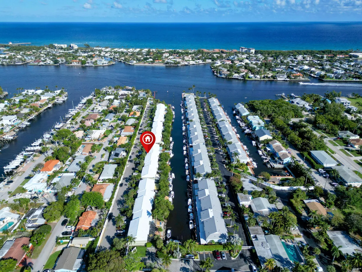 South Florida Real Estate | View 662 Mariners Way | 2 Beds, 2 Baths
