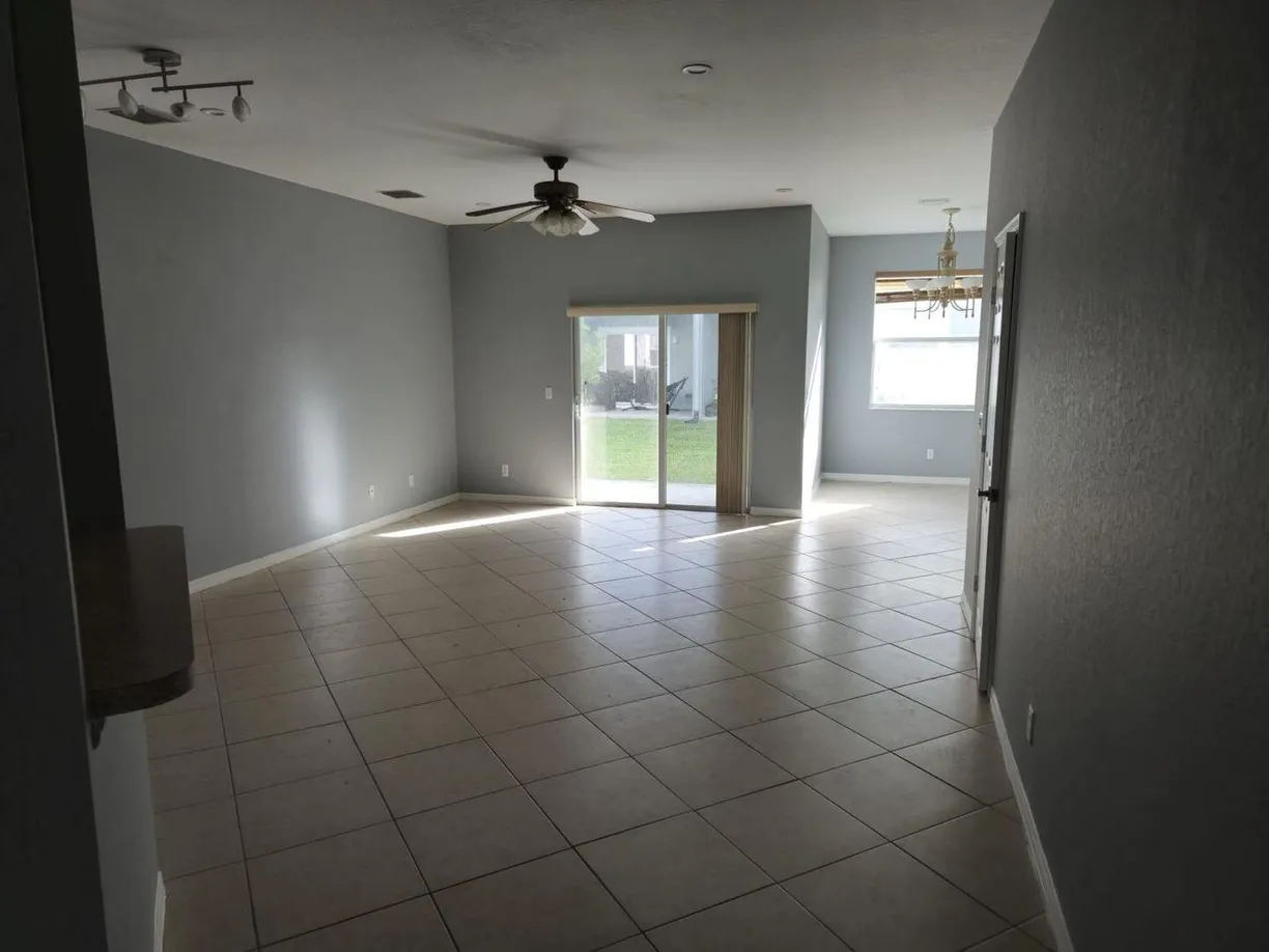 South Florida Real Estate | View 3123 Grandiflora Drive | Listing
