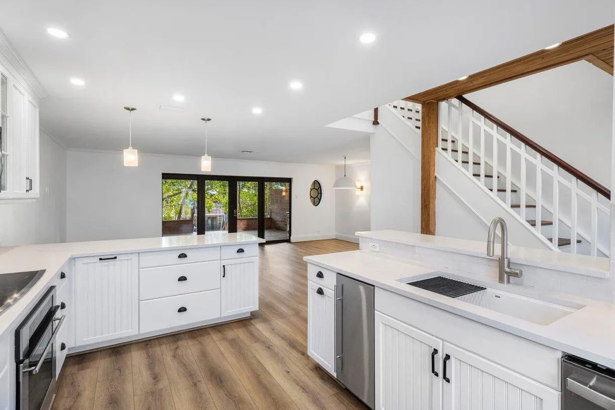South Florida Real Estate | View 720 Mariners Way | 2 Beds, 2 Baths