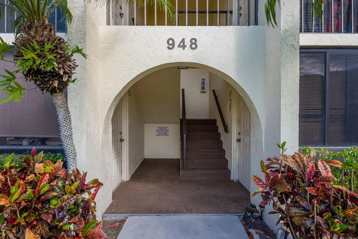 South Florida Real Estate | View 4773 Sable Pine Circle, C2 | Listing