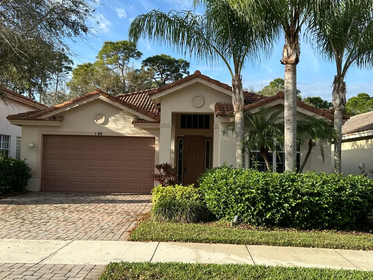 South Florida Real Estate | View 1148 SE Fleming Way | 3 Beds, 2 Baths