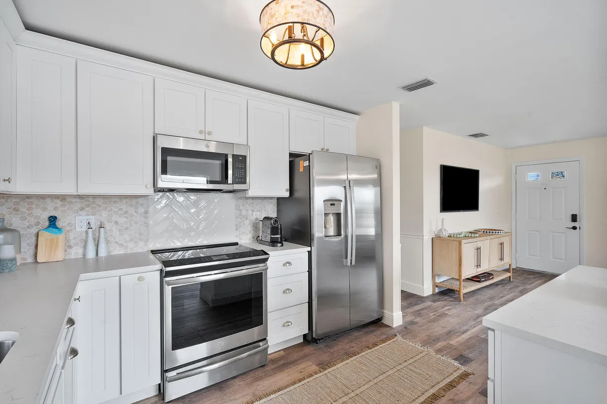 South Florida Real Estate | View 7423 SE James Street | Listing