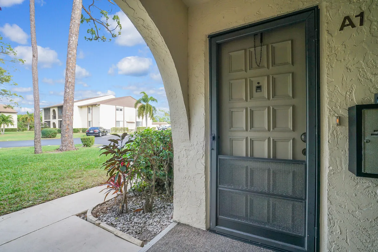 South Florida Real Estate | View 316 Knotty Pine Circle, A-1 | Listing