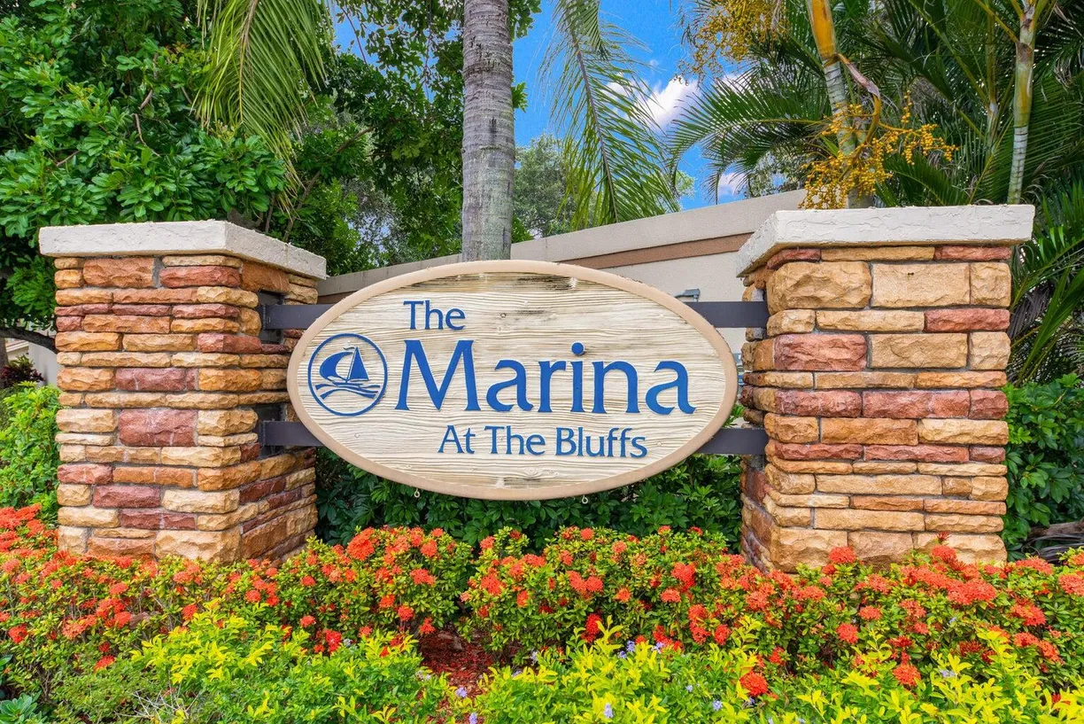 South Florida Real Estate | View 901 Seafarer Circle, 201 | 2 Beds, 2 Baths