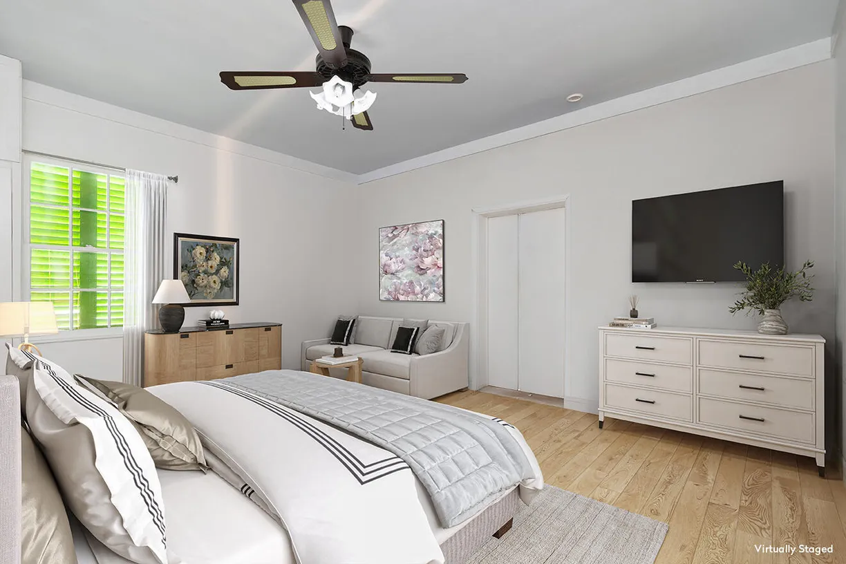 South Florida Real Estate | View 228 Phipps | Listing