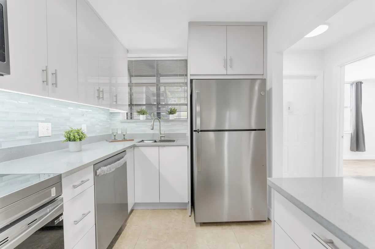 South Florida Real Estate | View 1256 S Military Trail, 915 | Listing