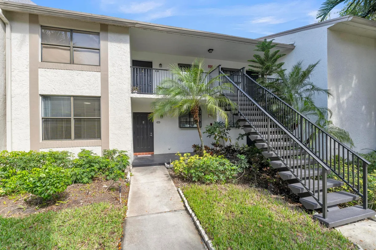 South Florida Real Estate | View 1256 S Military Trail, 915 | Listing