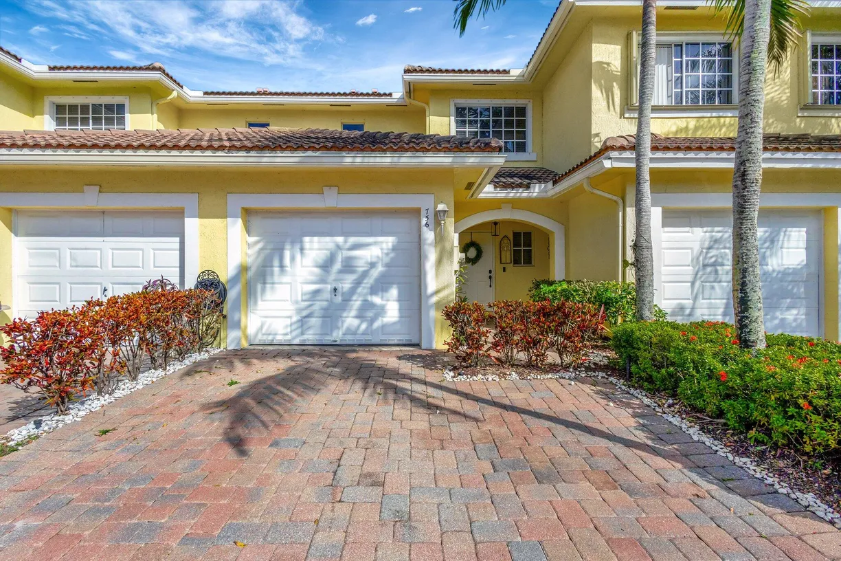 South Florida Real Estate | View 756 Imperial Lake Road | Listing