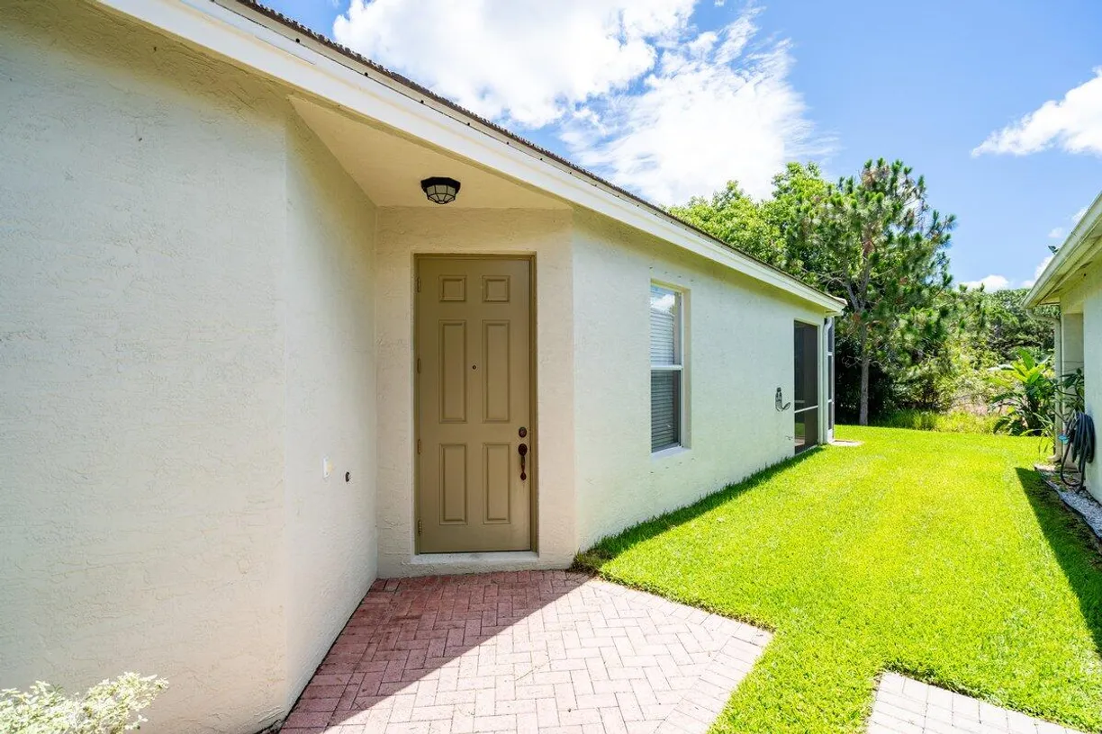 South Florida Real Estate | View 732 SW Rocky Bayou Terrace | Listing