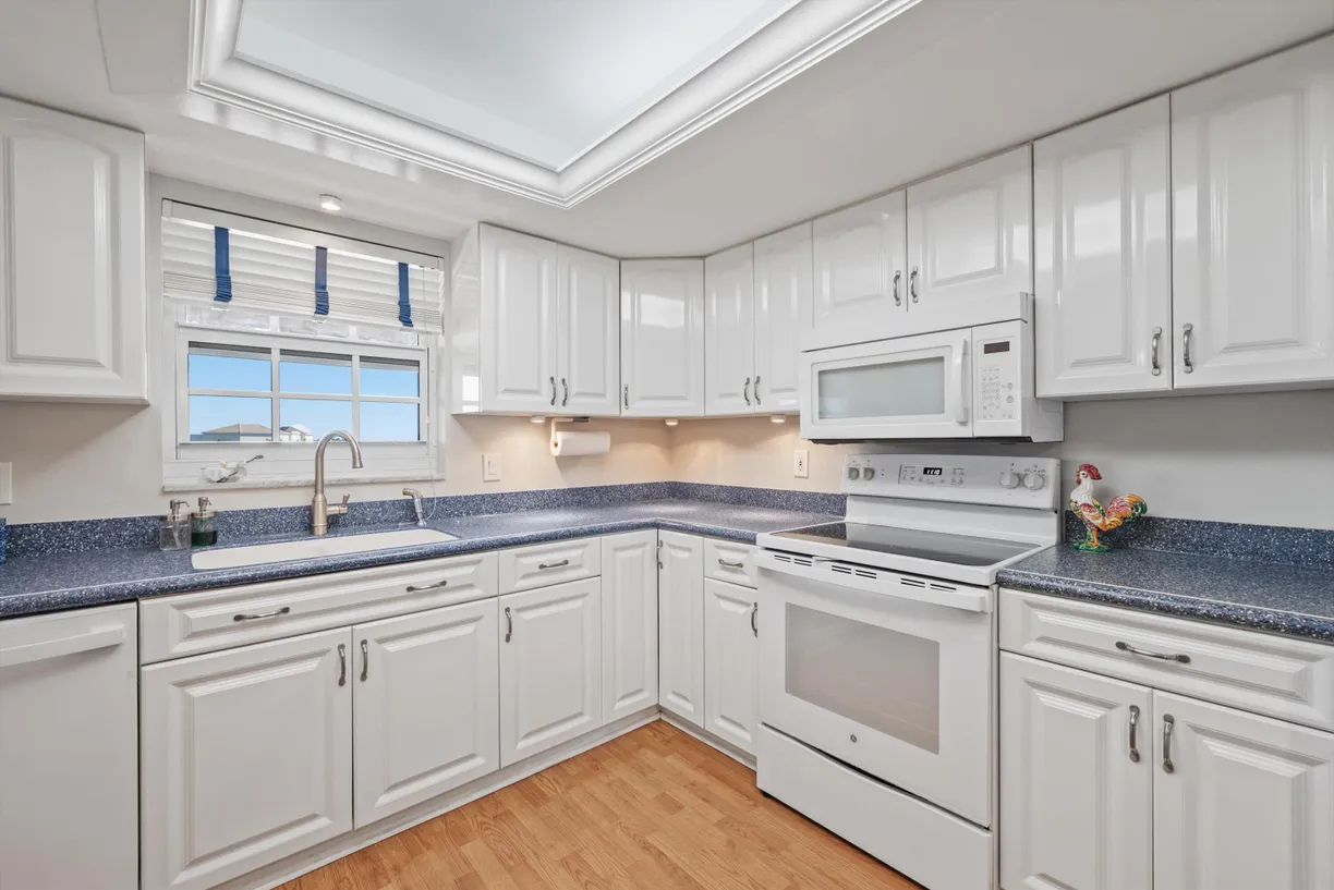 South Florida Real Estate | View 145 Atlantis Boulevard, Ph4 | Listing
