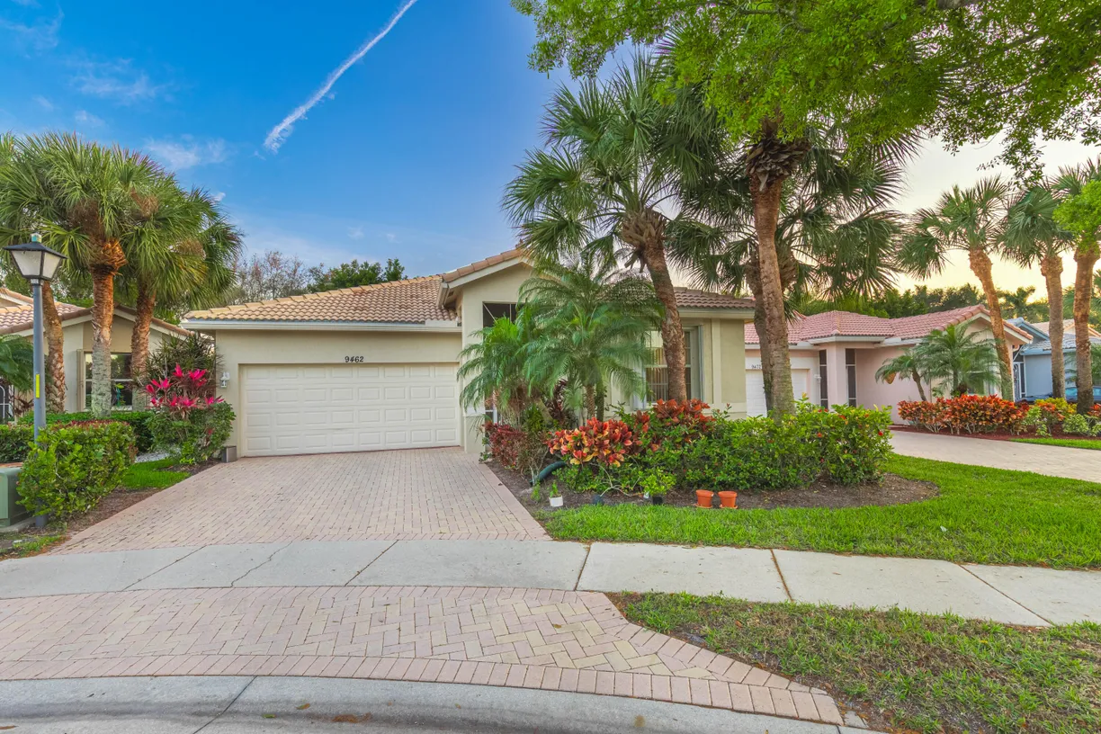 South Florida Real Estate | View 9462 Sandpiper Lane | 3 Beds, 2 Baths