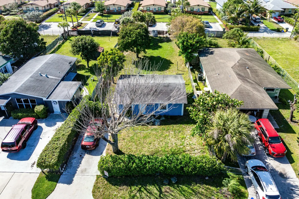 South Florida Real Estate | View 218 SW 11th Avenue | 2 Beds, 1 Bath