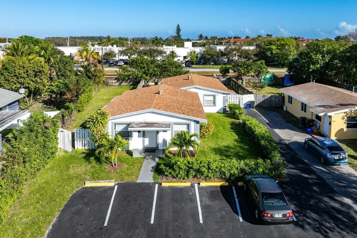 South Florida Real Estate | View 1651 NE 3rd Avenue