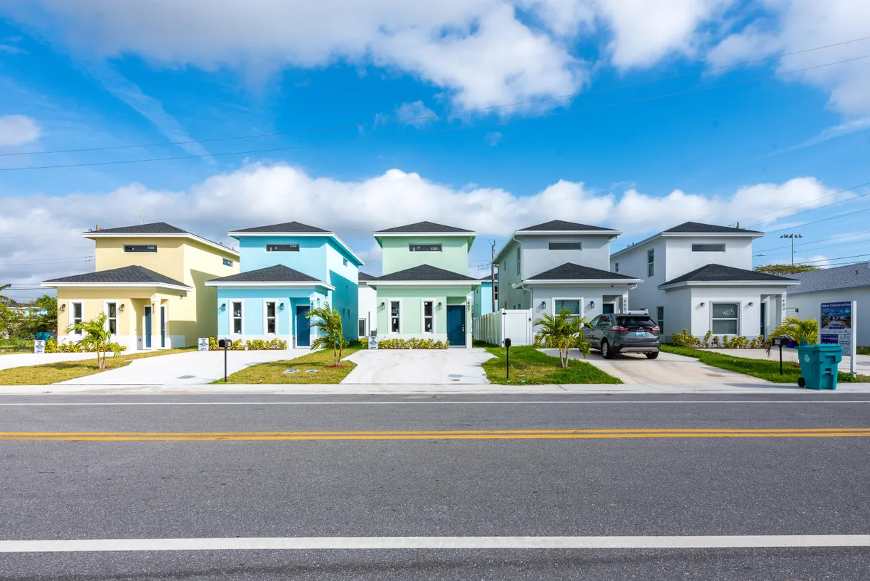South Florida Real Estate | View 411 NW 12th Avenue | Listing