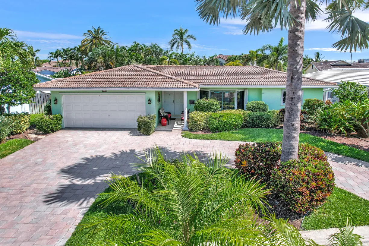 South Florida Real Estate | View 1501 SE 14th Street | 4 Beds, 2 Baths