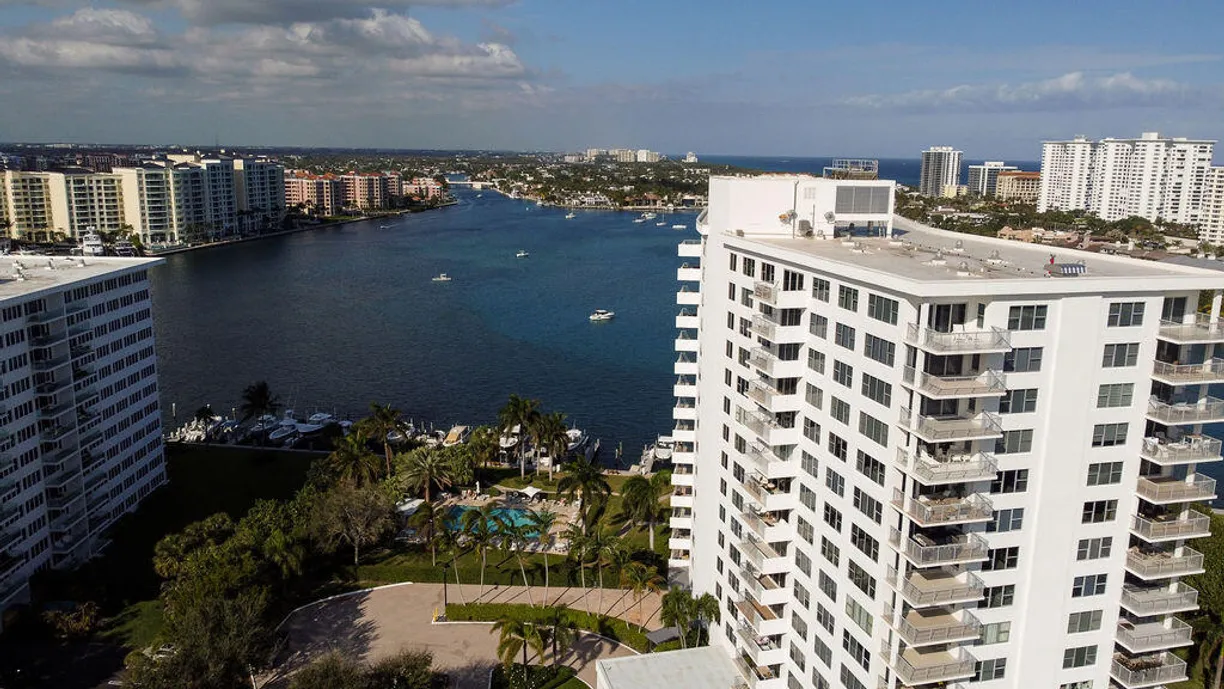 South Florida Real Estate | View 875 E Camino Real, 5b | Listing