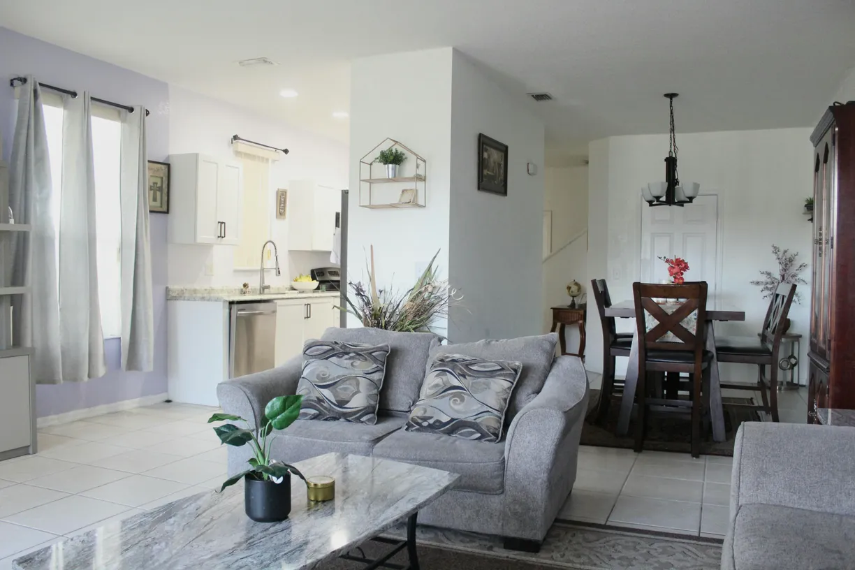 South Florida Real Estate | View 5210 White Oleander | Listing