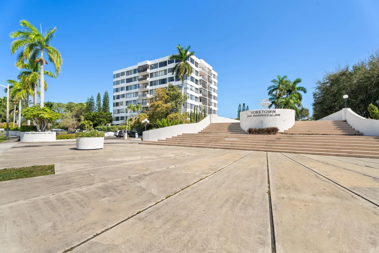South Florida Real Estate | View 1500 Presidential Way, 605 | Listing