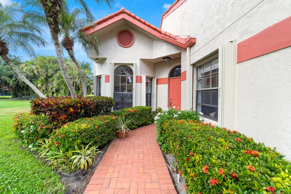 South Florida Real Estate | View 7520 Lexington Club Boulevard, A | 2 Beds, 2 Baths
