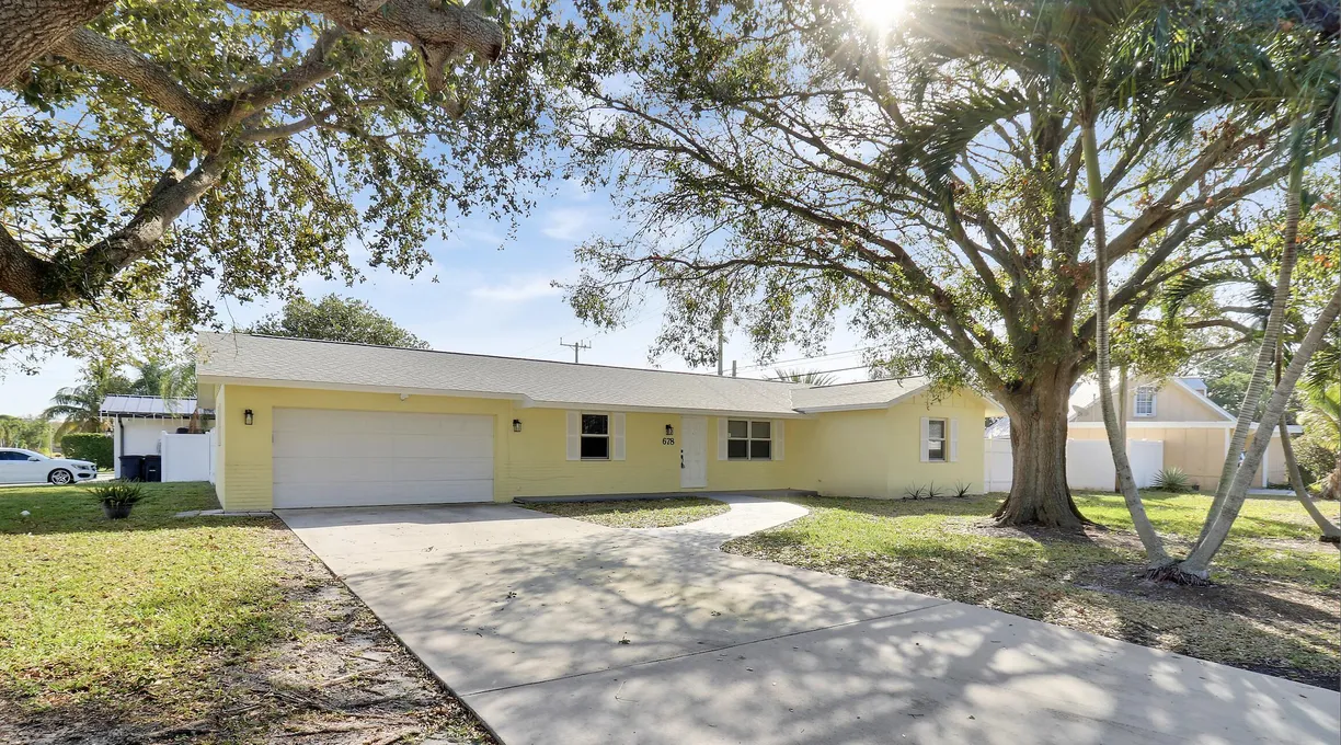 South Florida Real Estate | View 678 Riverside Drive | Listing