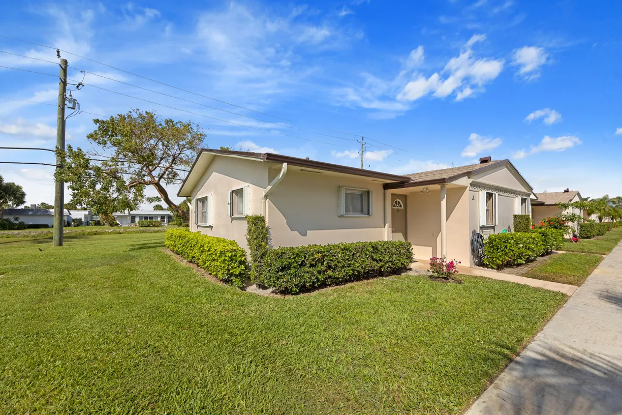 South Florida Real Estate | View 2883 Crosley Drive, A | Listing