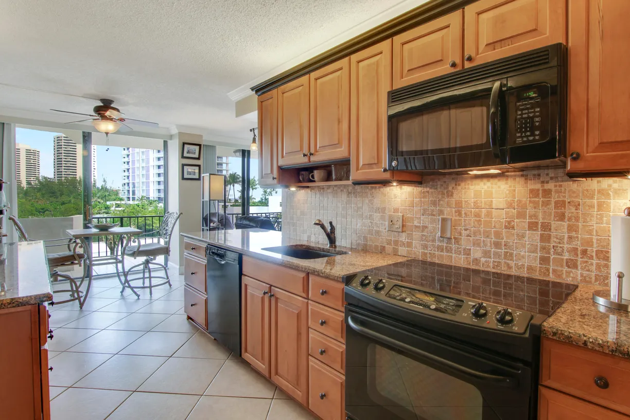 South Florida Real Estate | View 4200 N Ocean Drive, 2-306 | Listing