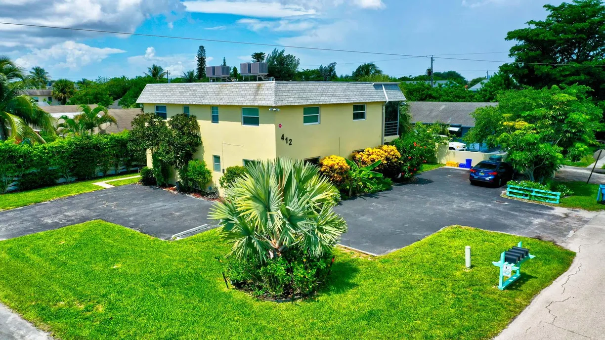 South Florida Real Estate | View 412 SE 21st Avenue