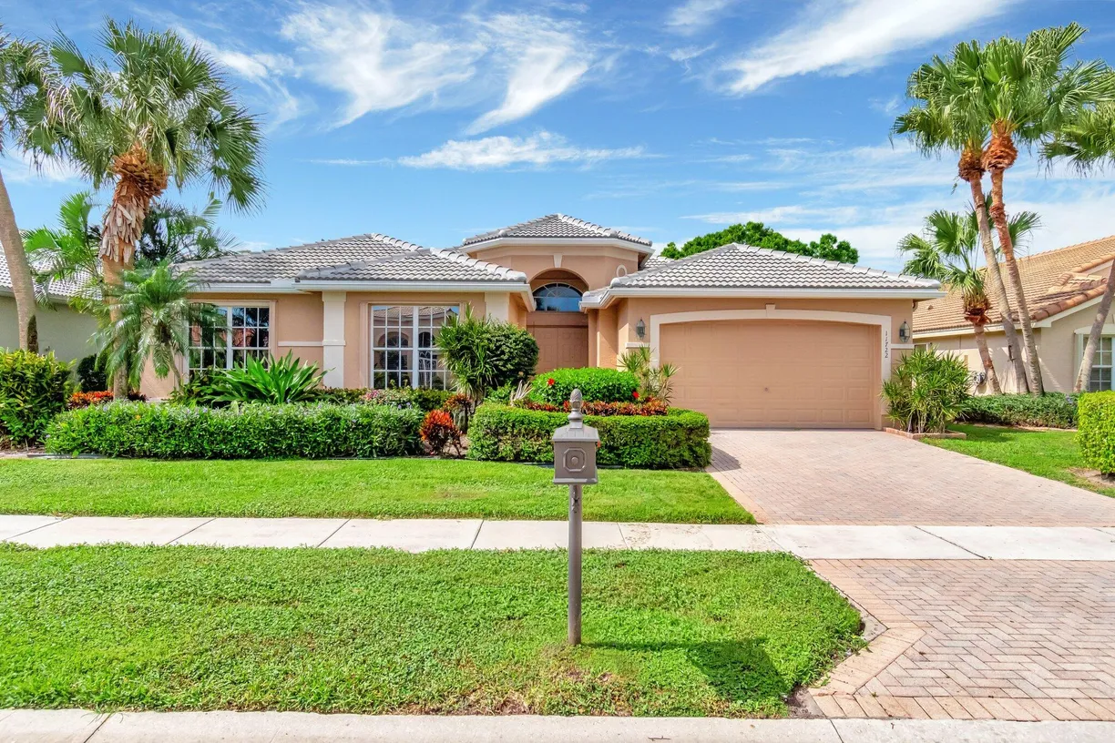 South Florida Real Estate | View 11722 Caracas Boulevard | 4 Beds, 2 Baths
