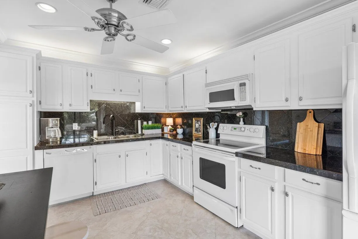 South Florida Real Estate | View 3633 Quail Ridge Drive, Bobwhite A | Listing