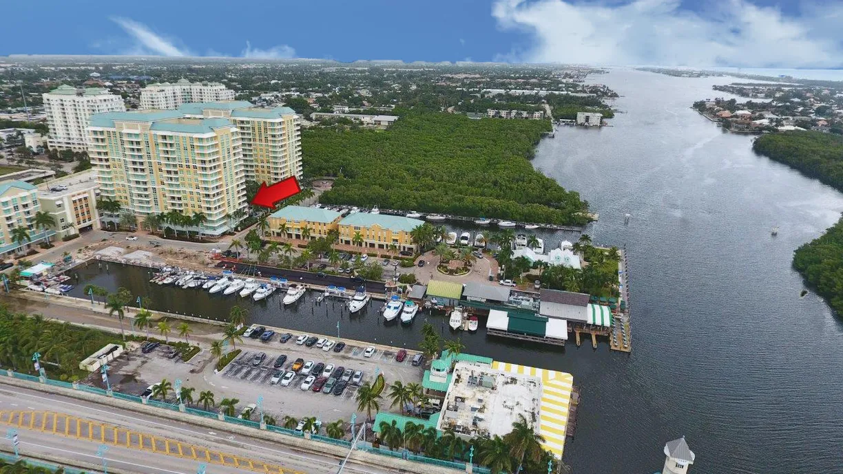 South Florida Real Estate | View 625 Casa Loma 401 Boulevard, 401 | 3 Beds, 2 Baths