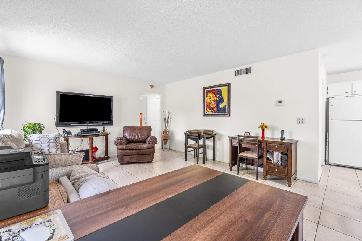 South Florida Real Estate | View 513 Shady Pine Way, C2 | Listing