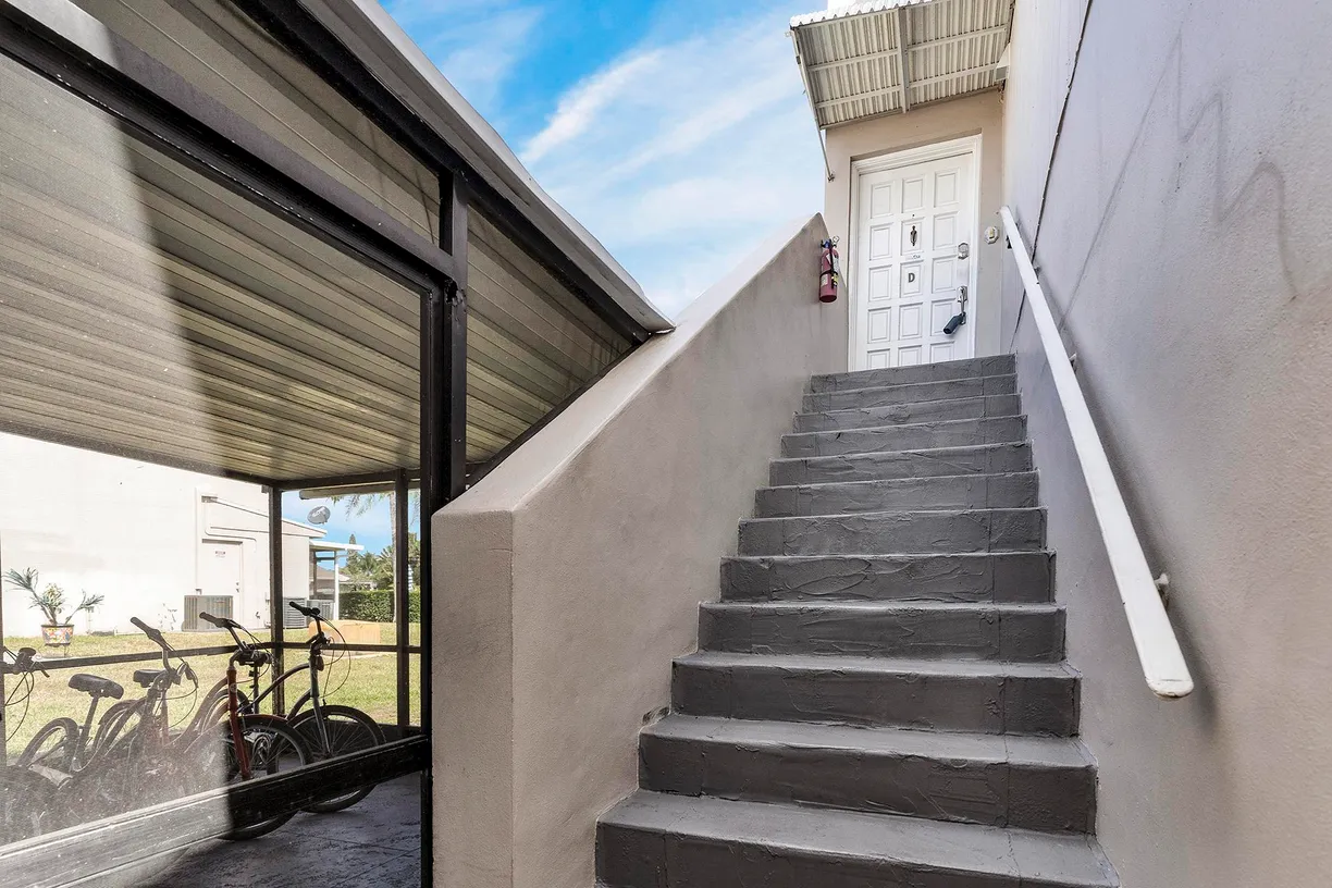 South Florida Real Estate | View 953 SE 10th Street, 6d | Listing
