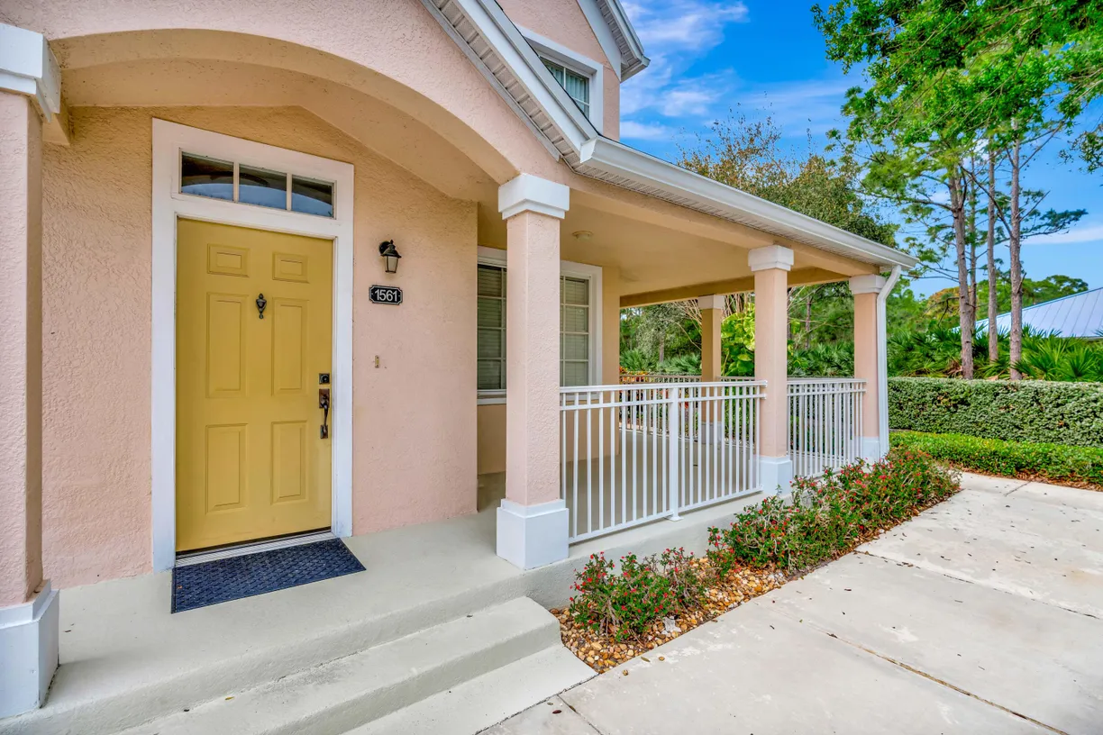South Florida Real Estate | View 1561 SE Pomeroy Street | Listing