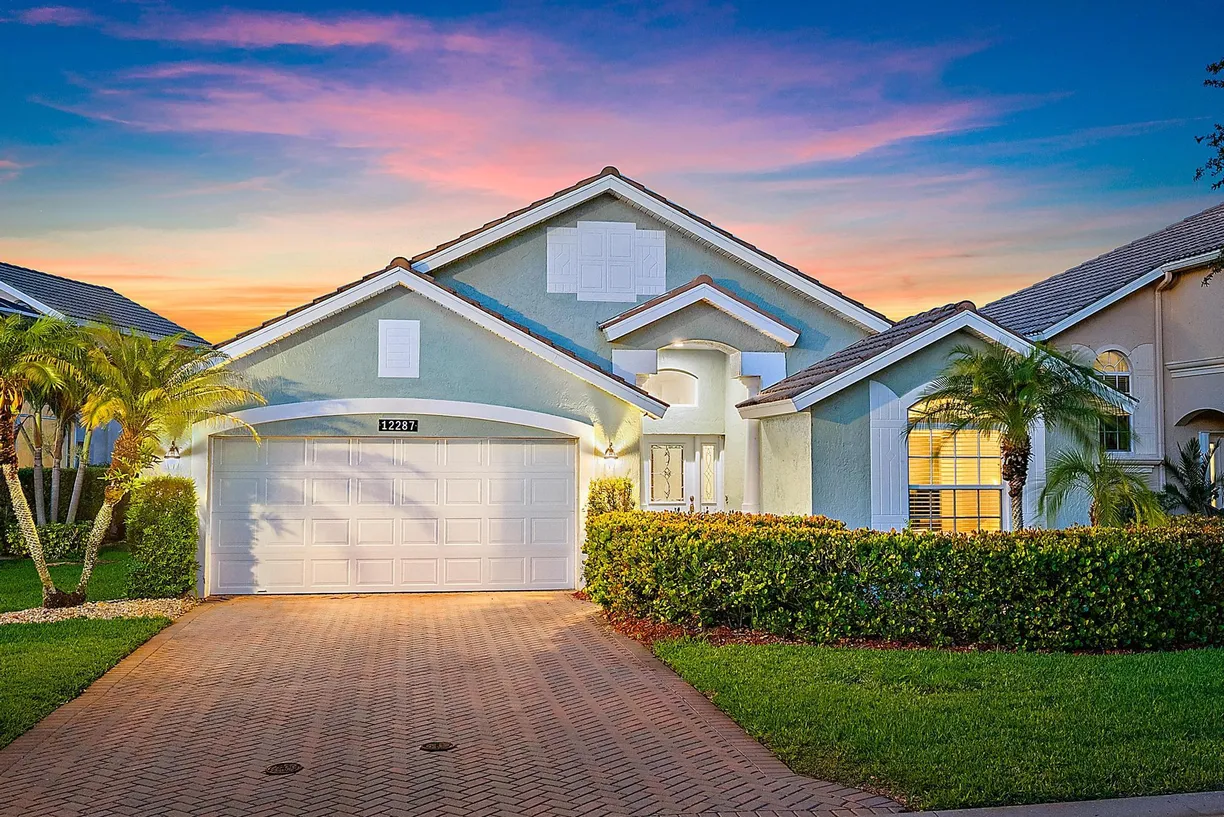 South Florida Real Estate | View 12287 SE Plandome Drive | Listing
