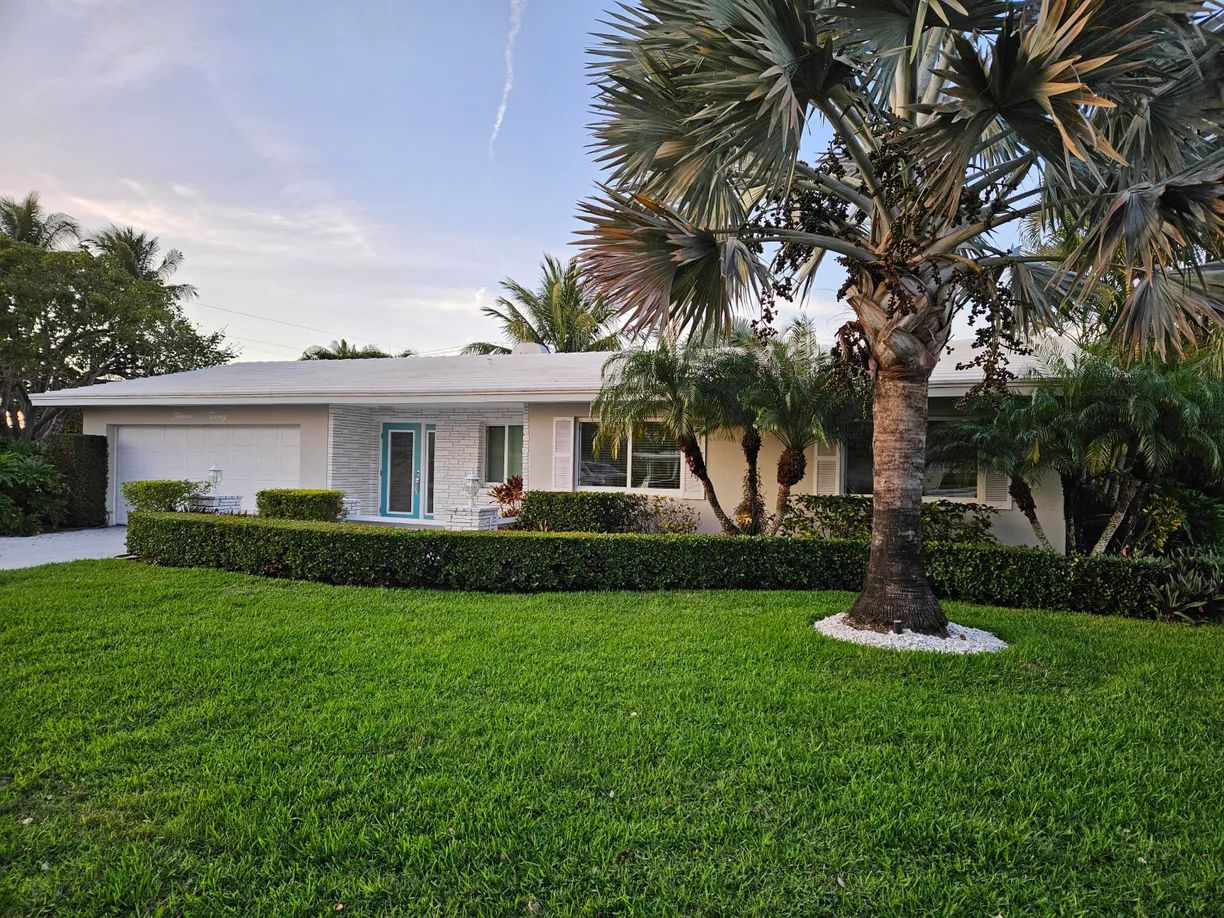 South Florida Real Estate | View 1520 Wagner Circle | 3 Beds, 2 Baths