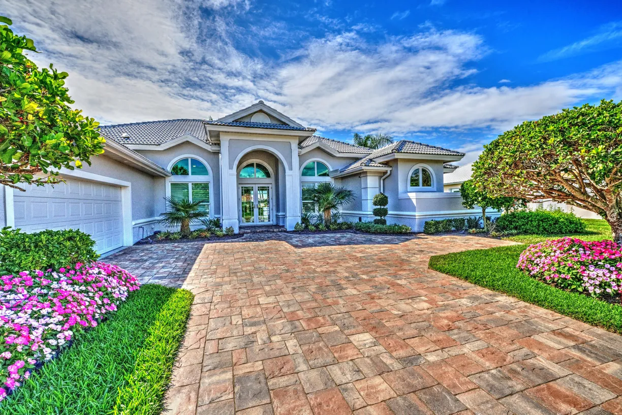 South Florida Real Estate | View 8149 SE Double Tree Drive | Listing