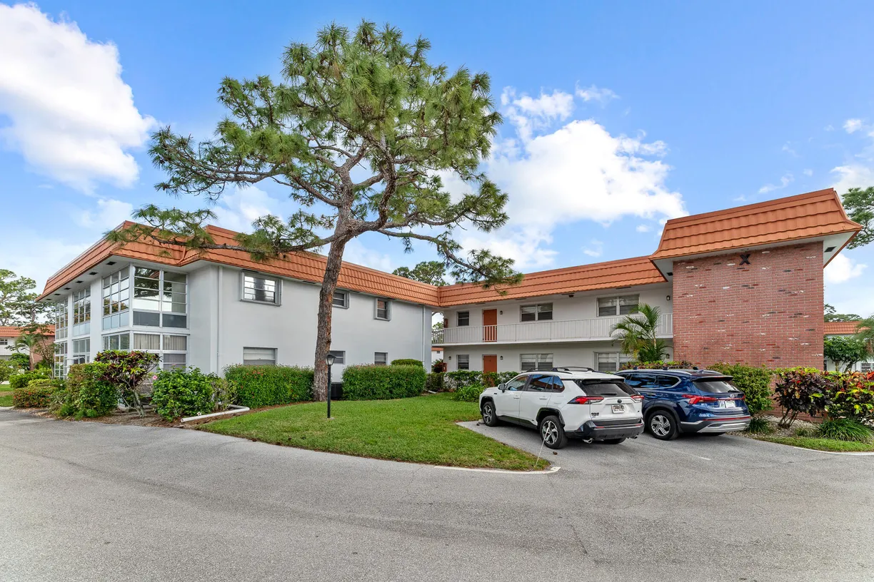 South Florida Real Estate | View 2600 SE Ocean, X-9 | 2 Beds, 2 Baths
