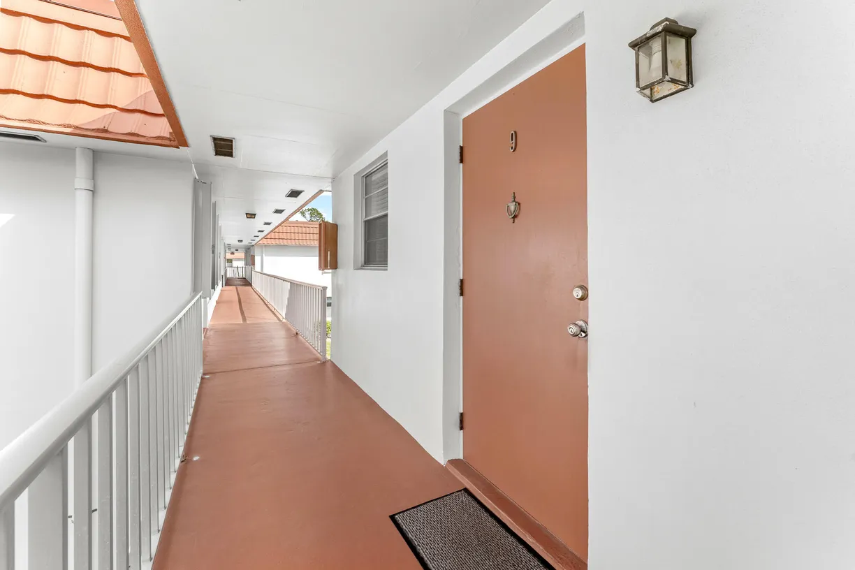 South Florida Real Estate | View 2600 SE Ocean, X-9 | Listing