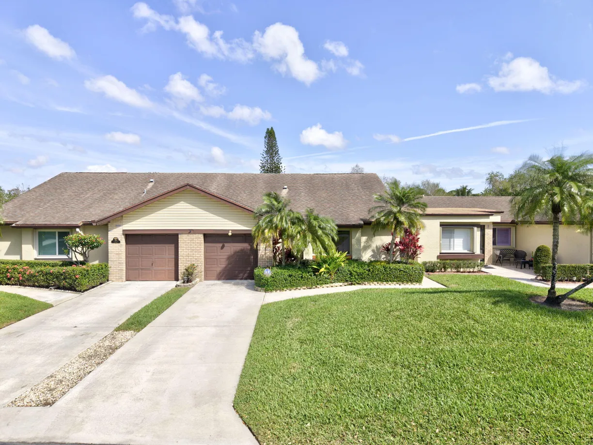 South Florida Real Estate | View 130 Village Walk Drive | Listing