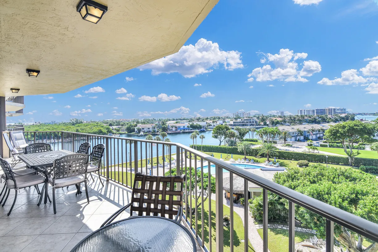 South Florida Real Estate | View 899 Jeffery Street, 609 | Listing