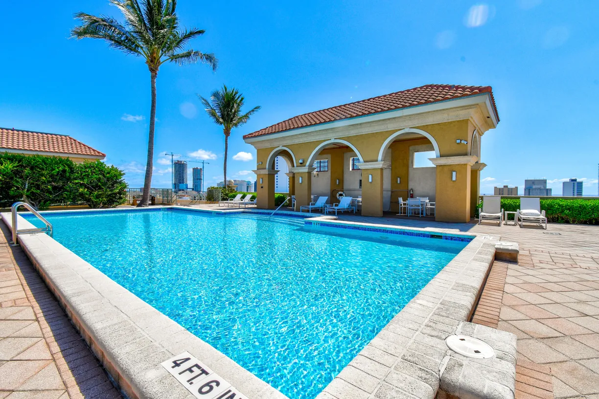 South Florida Real Estate | View 403 S Sapodilla 812 Avenue, 812 | 2 Beds, 2 Baths