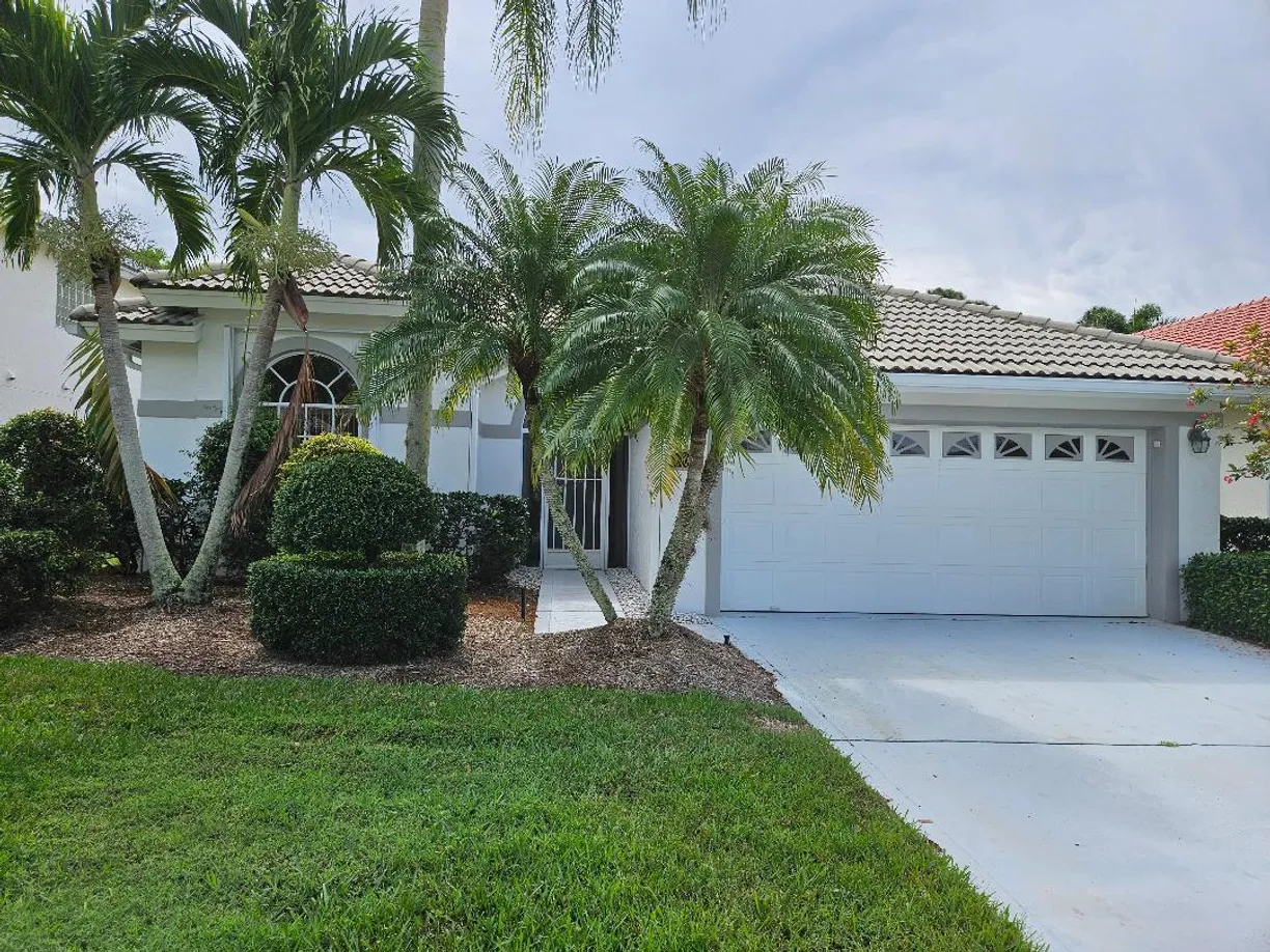 South Florida Real Estate | View 7184 SE Seagate Lane | 3 Beds, 2 Baths