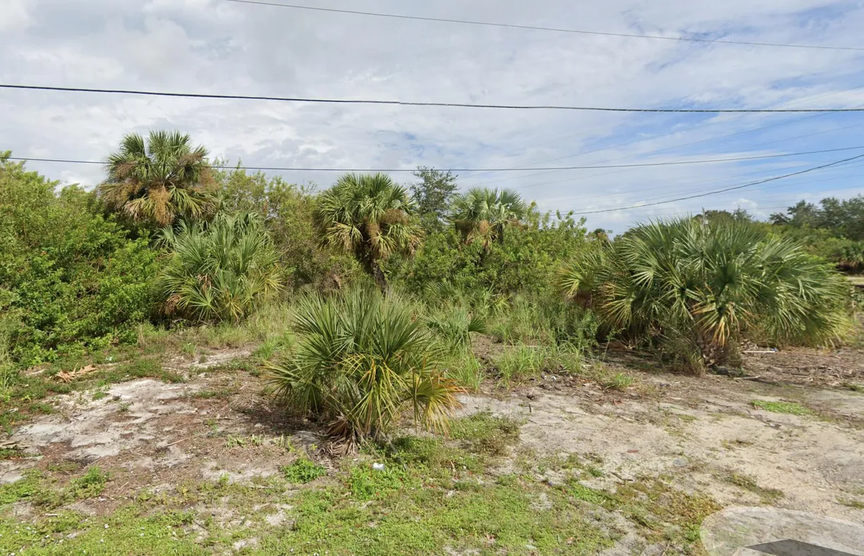 South Florida Real Estate | View 2290 42nd Street