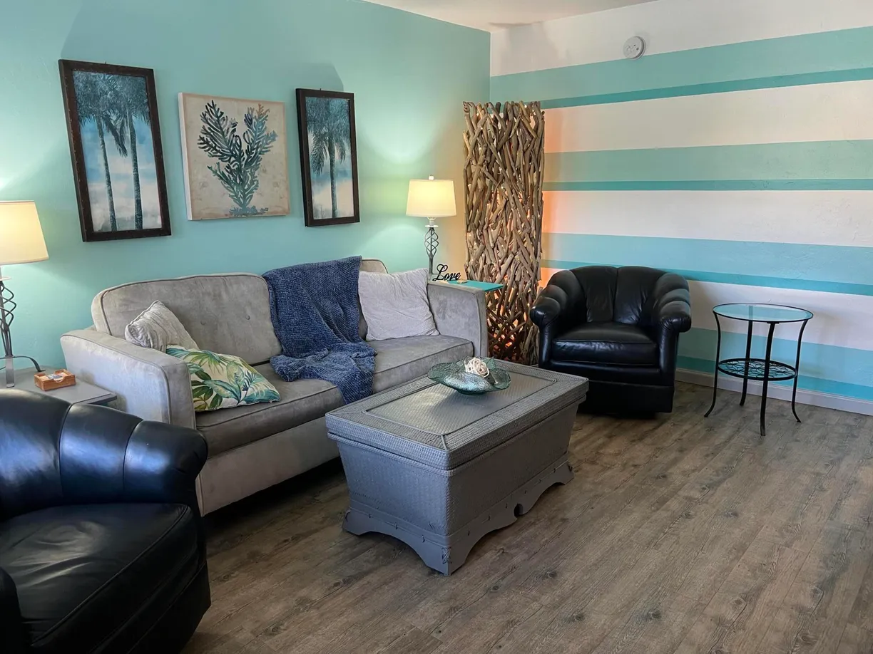 South Florida Real Estate | View 3230 NE 13th Street, 105 | 1 Bed, 1 Bath