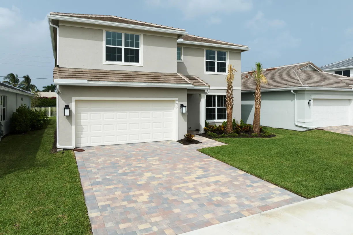 South Florida Real Estate | View 9677 Mosler Trail | 5 Beds, 3 Baths